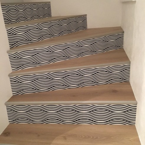 Stickers contremarches d'escaliers lignes vague