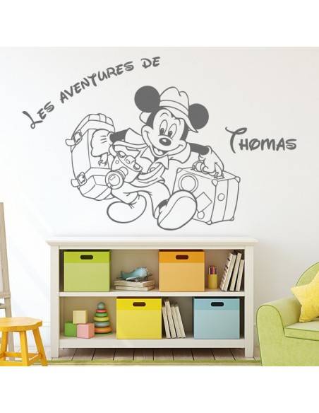 Sticker Mickey aventure avec prénom