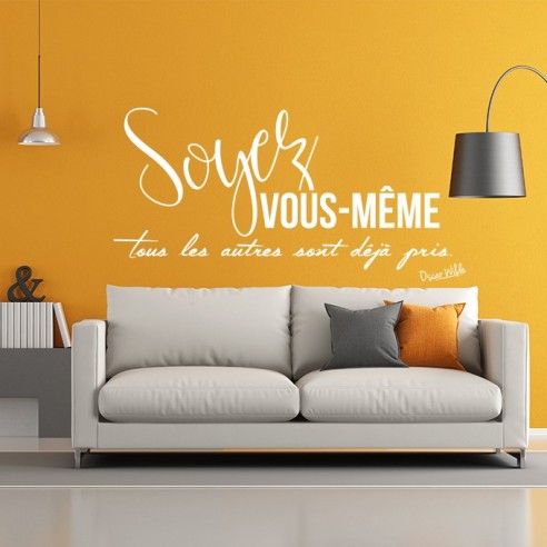 Sticker citation soyez vous-même
