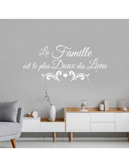 Sticker citation la famille est le plus doux des liens