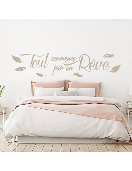 Sticker citation tout commence par un rêve