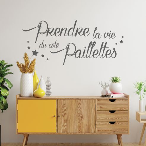 prendre la vie du côté paillettes