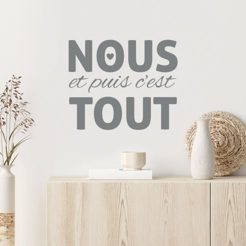 Sticker nous et puis c'est tout