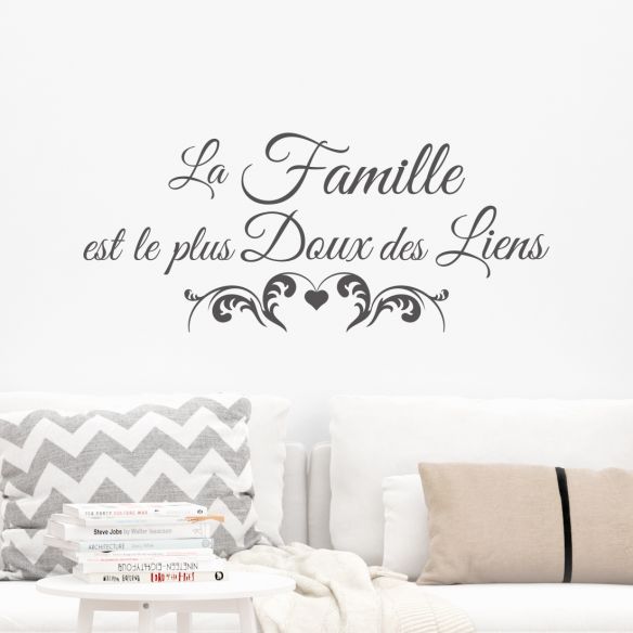 Sticker citation la famille est le plus doux des liens