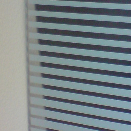 Film dépoli design lignes horizontales