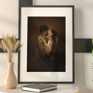 Couple enlacé poster