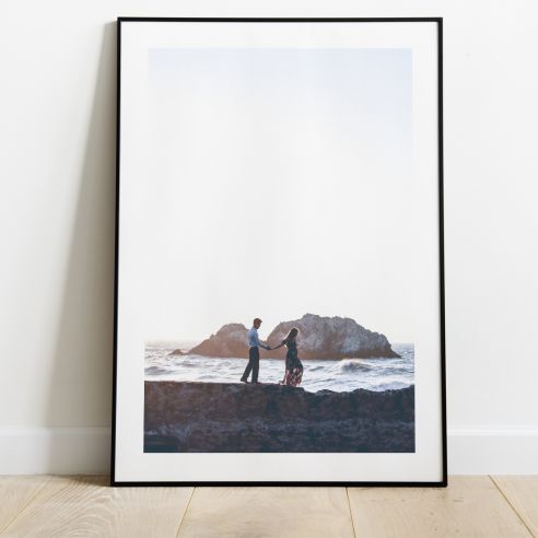 Couple qui s'embrasse poster