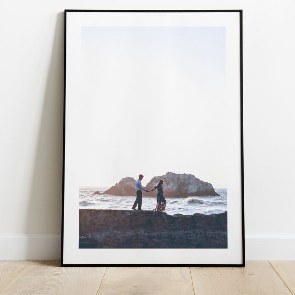 Couple qui s'embrasse poster