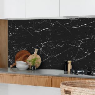 Crédence adhésive effet marbre noir 2