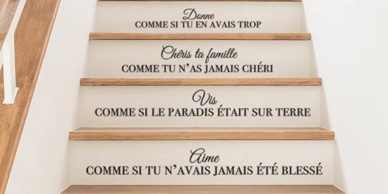 Stickers textes pour escaliers